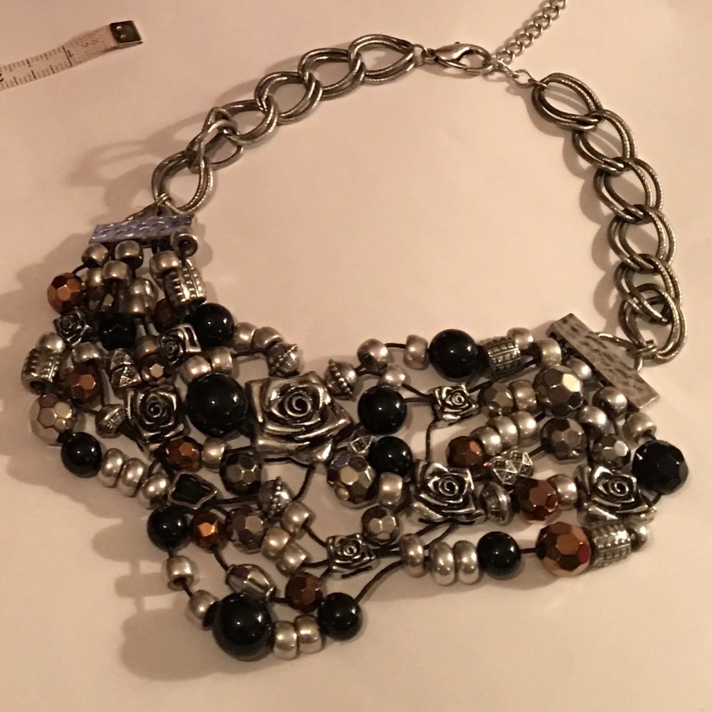 Necklace - Major Stunner Statement Piece!